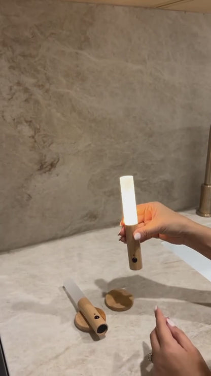 LAMPARA LED CON SENSOR DE MOVIMIENTO
